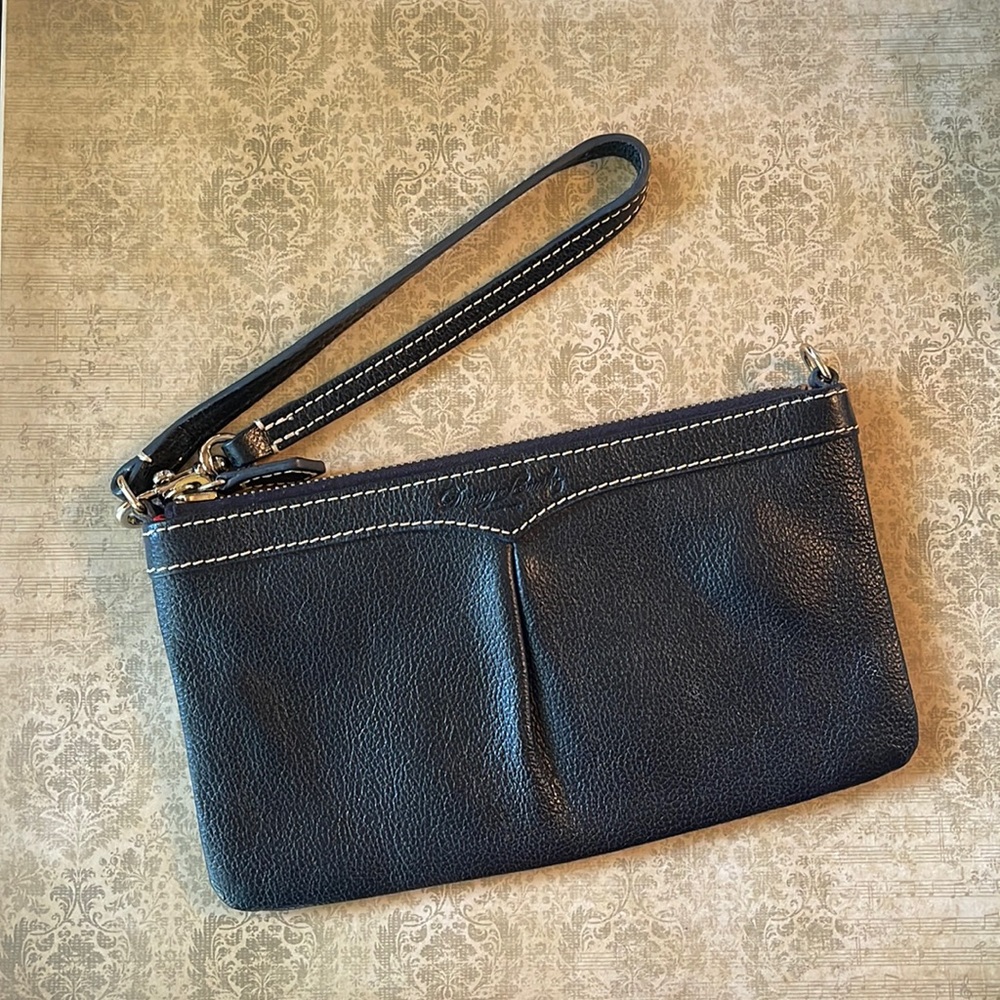 Dooney & Bourke Black Pebbled Leather Wristlet - Picture 2 of 7